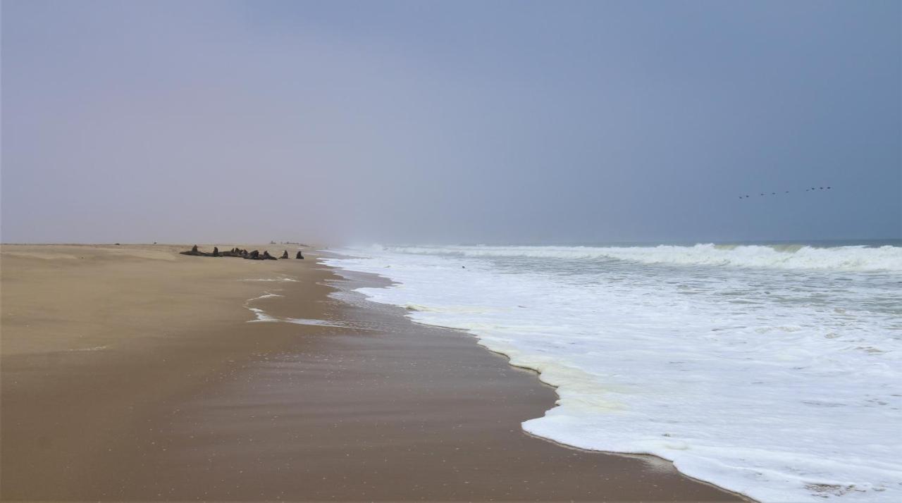 Tiende Laan Bed & Breakfast And Self-Catering Walvis Bay Bagian luar foto
